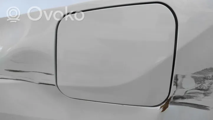 Toyota RAV 4 (XA40) Polttoainesäiliön täyttöaukon korkki 