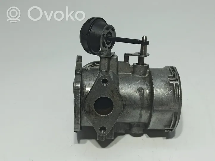 Volkswagen Touareg I Valvola EGR 070128073