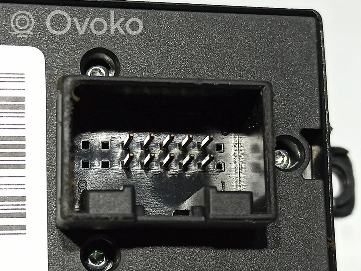 Skoda Octavia Mk1 (1U) Interrupteur commade lève-vitre 