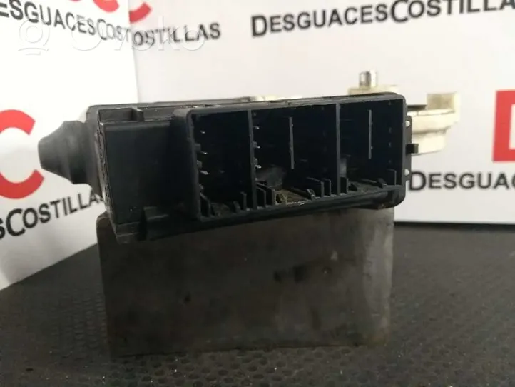 Seat Ibiza III (6L) Motorino alzacristalli della portiera anteriore 104383101