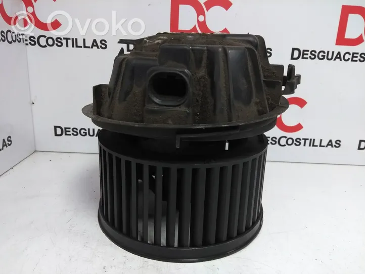 Citroen C3 Salono oro mazgo plastikinis korpusas GMVA86