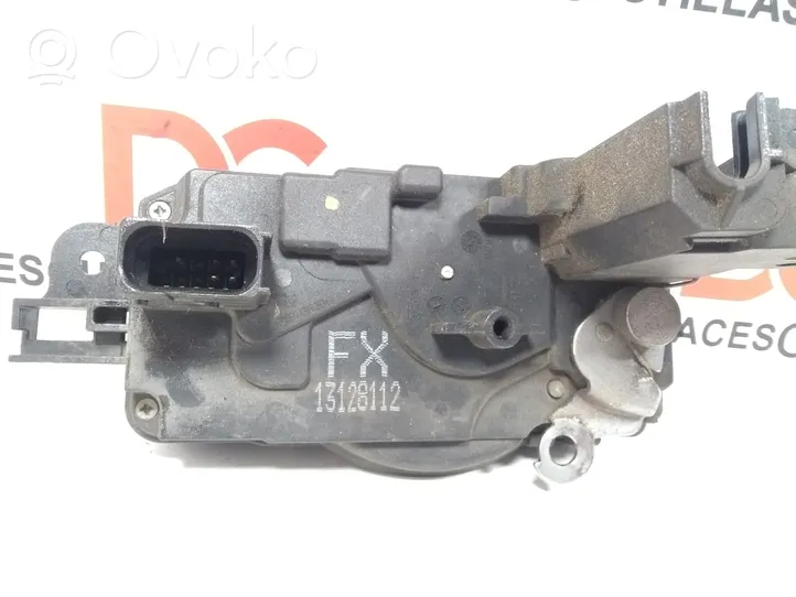 Opel Astra H Zamek drzwi przednich 13128112