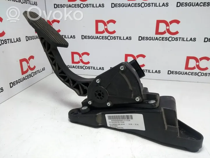 KIA Carens II Pedale dell’acceleratore 327261D200