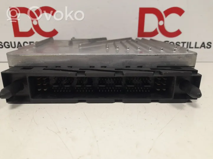 Volvo S60 Sterownik / Moduł ECU MB0797008831