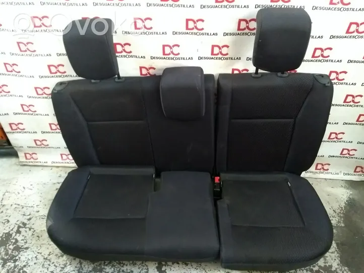 Renault Clio III Seat set 