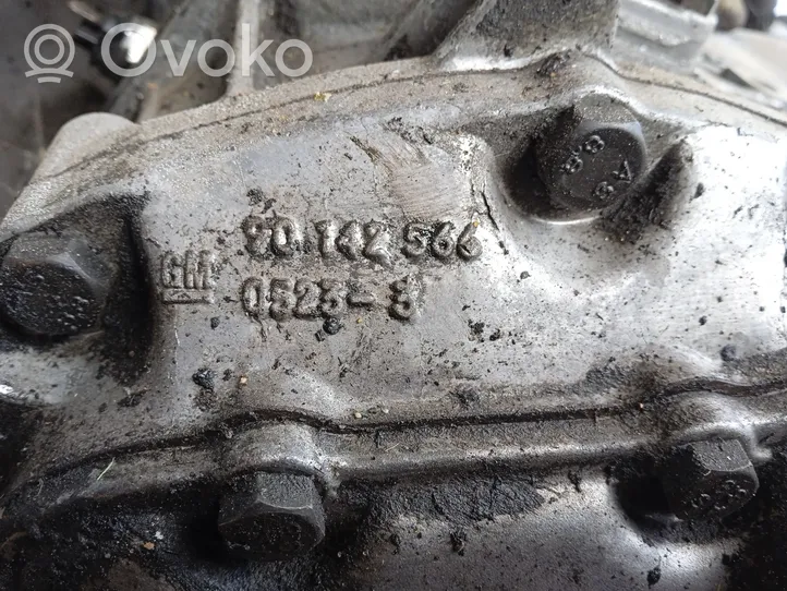 Opel Kadett E Boîte de vitesses manuelle à 5 vitesses 90109128