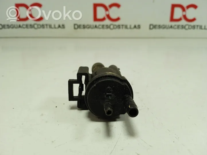 Mercedes-Benz Vito Viano W639 Vacuum valve 0025407067