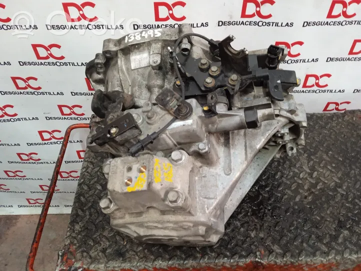 KIA Ceed Mechaninė 5 pavarų dėžė S71767