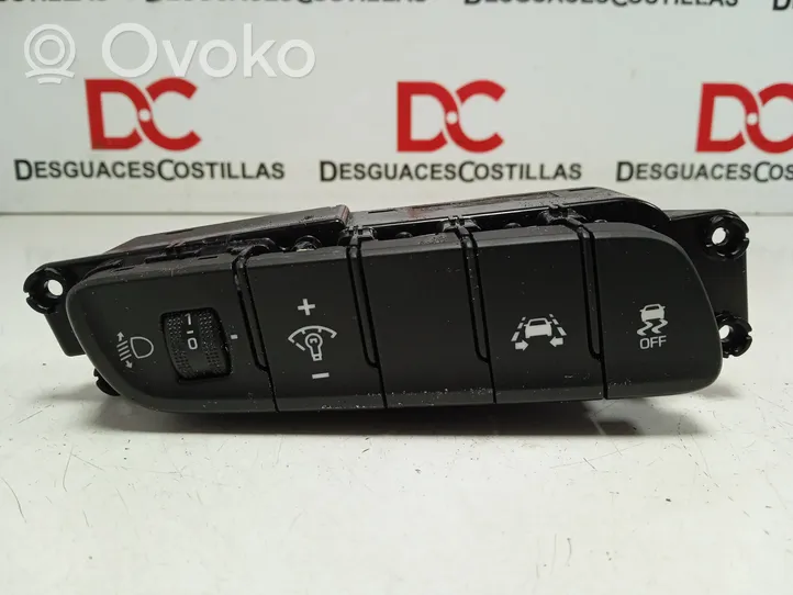 Hyundai i30 Interruttore/pulsante di controllo multifunzione 93701G4190