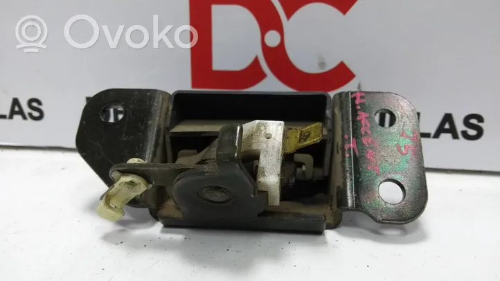 Hyundai Accent Tailgate lock latch 