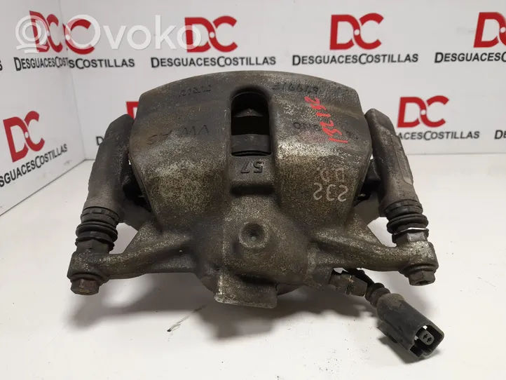 Volkswagen PASSAT B8 Pinza del freno anteriore 8V0615124D