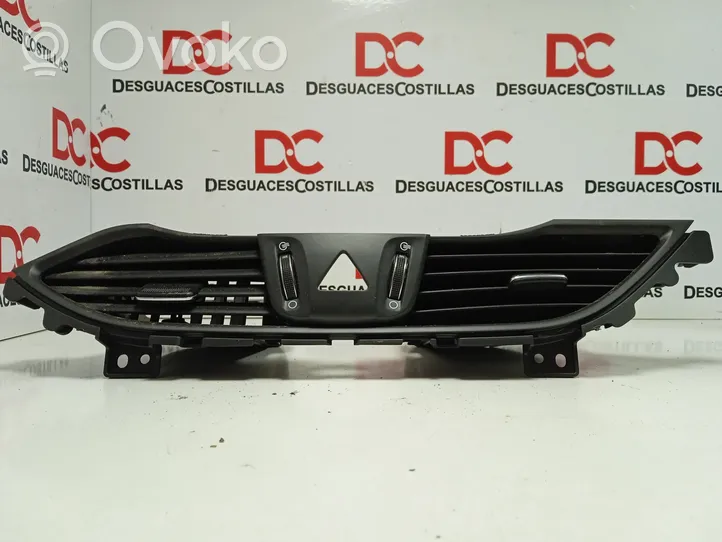 Hyundai i30 Dash center air vent grill 97410G4100