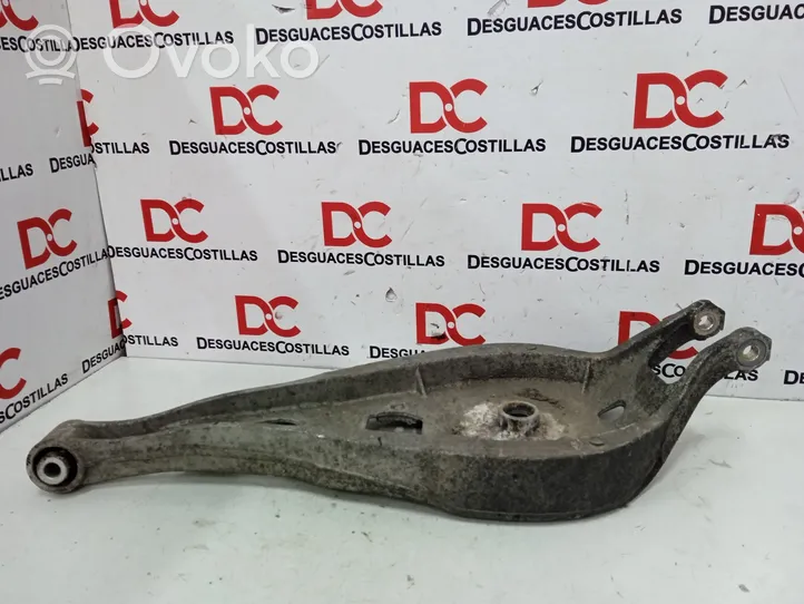 BMW 3 E46 Brazo de suspensión trasero 333210948890