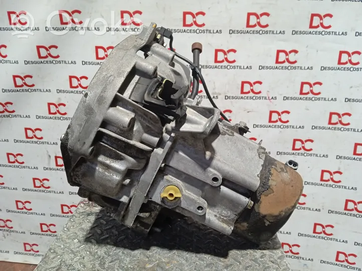 Renault 19 Manual 5 speed gearbox JB3044