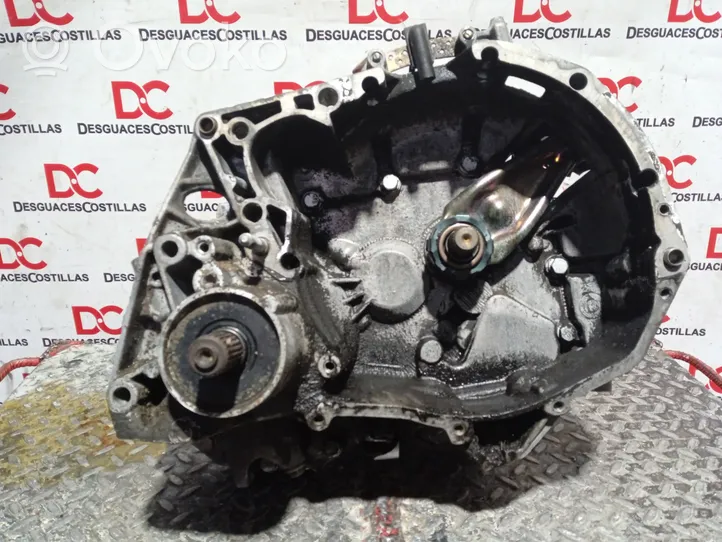 Renault 19 Manual 5 speed gearbox JB3044