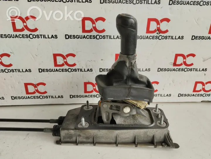 Volkswagen Polo Palanca/selector de cambios (interno) 6Q0711049CB