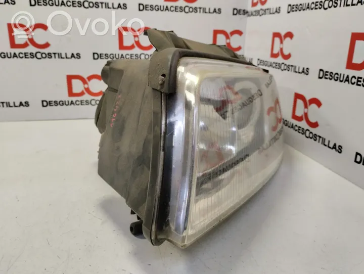 Audi A4 S4 B5 8D Phare frontale 8D0941003AK