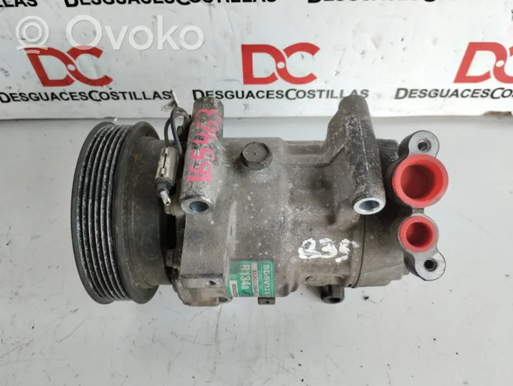 Renault Clio II Air conditioning (A/C) compressor (pump) 8200315744