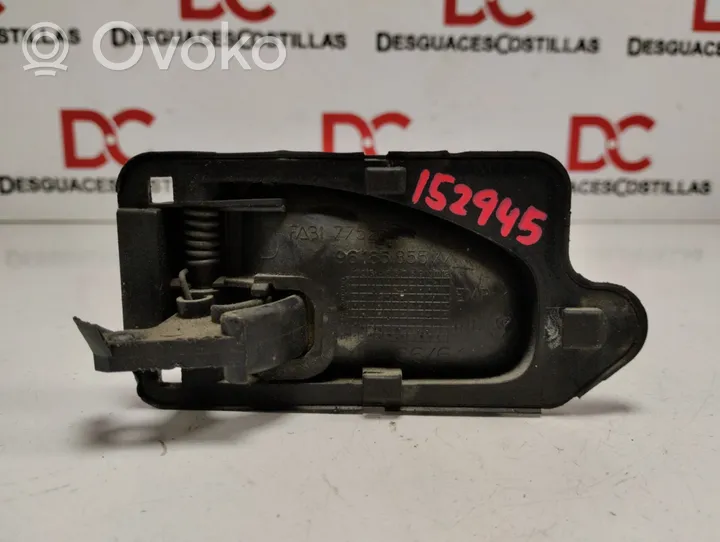 Citroen Saxo Klamka wewnętrzna drzwi tylnych 9618585577