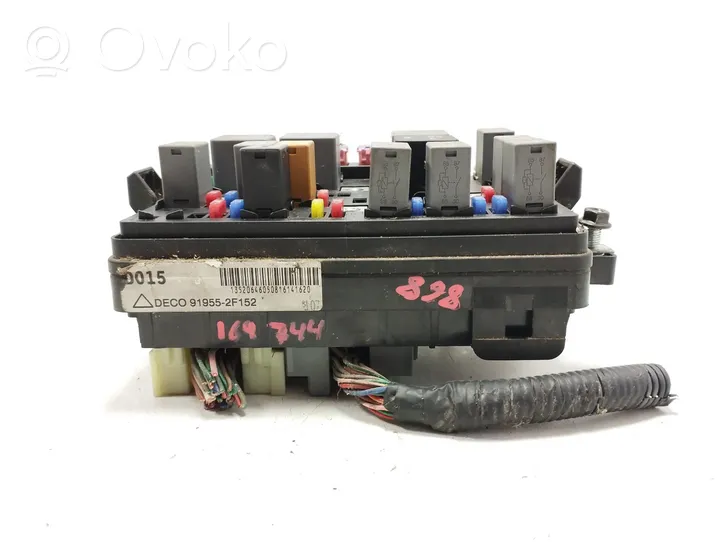 KIA Cerato Module de fusibles 919552F152