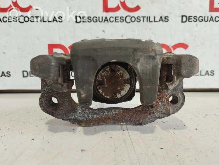 KIA Cerato Rear brake caliper 582102F400