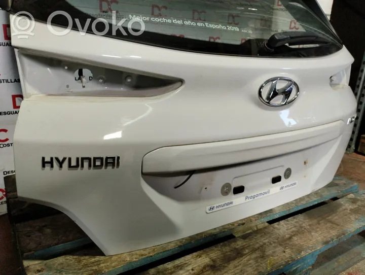 Hyundai Kona I Takaluukun/tavaratilan kansi 73700J9021