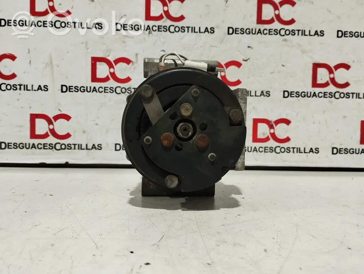 Renault Clio II Air conditioning (A/C) compressor (pump) 8200037058