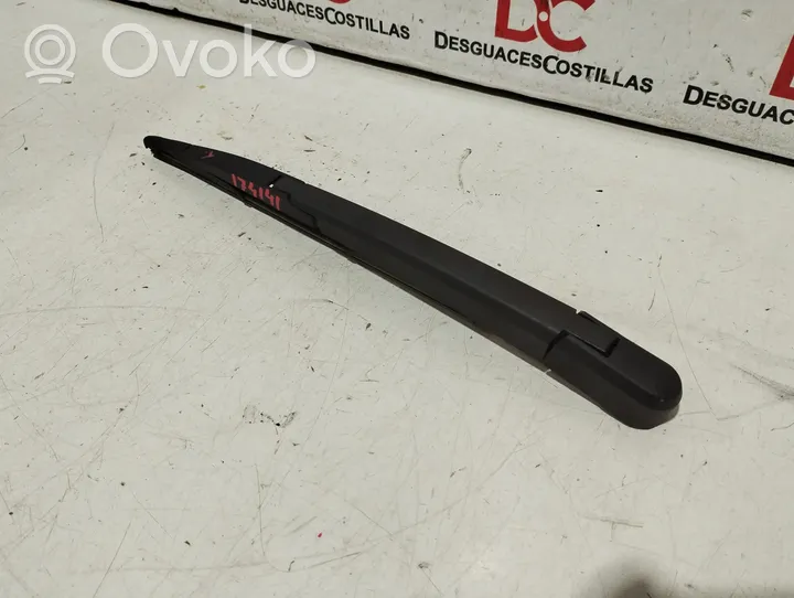 Opel Astra H Rear wiper blade arm NOREF