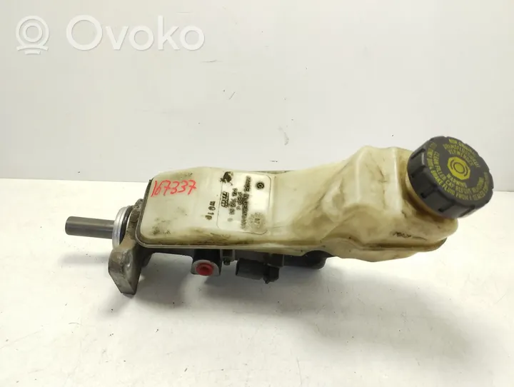 Toyota Corolla E110 Master brake cylinder 744712514