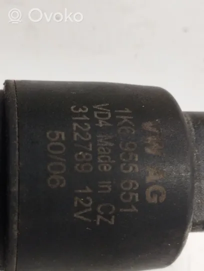 Skoda Fabia Mk1 (6Y) Pompa spryskiwacza szyby przedniej / czołowej 1K6955651