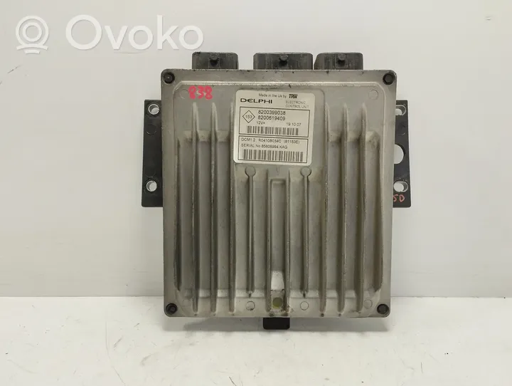 Renault Clio III Sterownik / Moduł ECU 8200399038