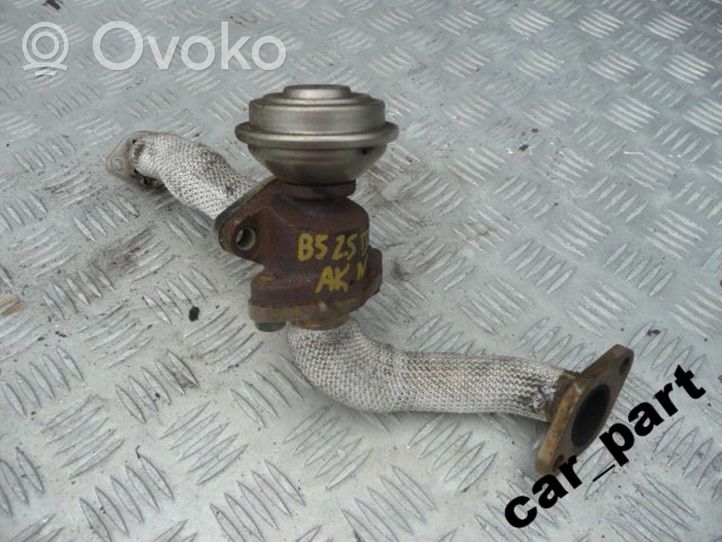 Volkswagen PASSAT B5.5 Airbagsensor Crashsensor Drucksensor 