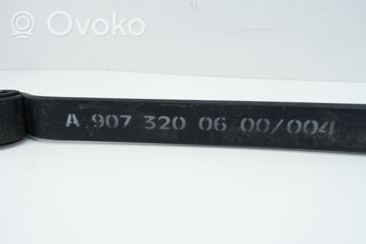 Mercedes-Benz Sprinter W907 W910 Resor tylny A9073200600