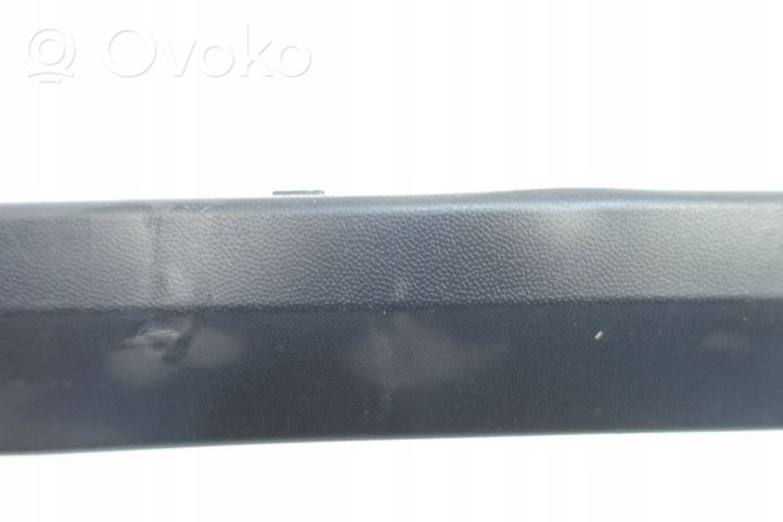 Skoda Octavia Mk2 (1Z) Front bumper splitter molding 1Z0807718