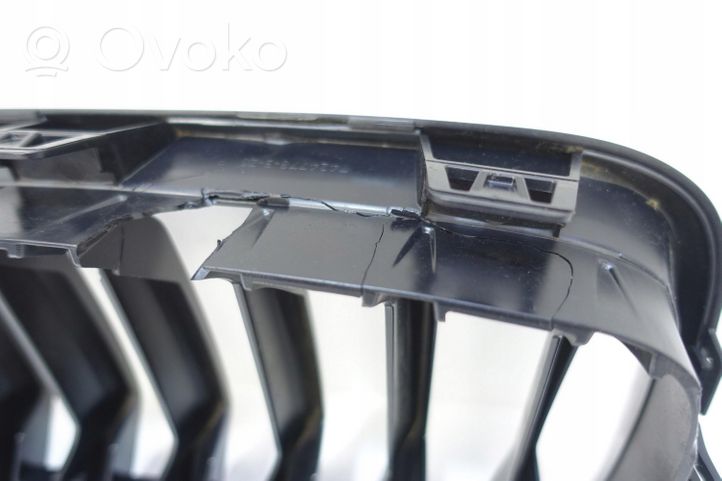 BMW X2 F39 Grille inférieure de pare-chocs avant 7424778 ATRAPA NERKA ZDER