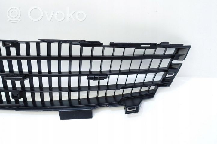 Renault Clio III Grille calandre supérieure de pare-chocs avant 1859960519 KRATKA ATRAPA 