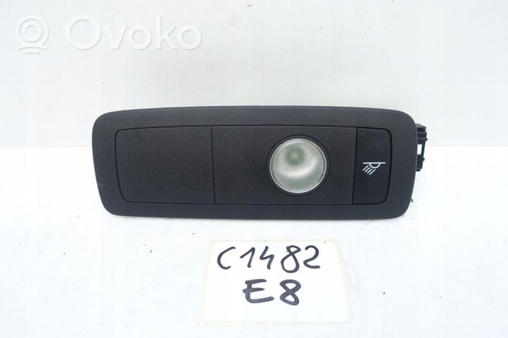 Volkswagen Touareg III Consola de luz del techo 7P6947292T LAMPKA KABINY 