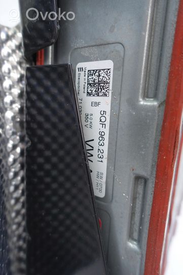 Audi e-tron Chłodnica nagrzewnicy klimatyzacji A/C 5QF819013B 5QF963231