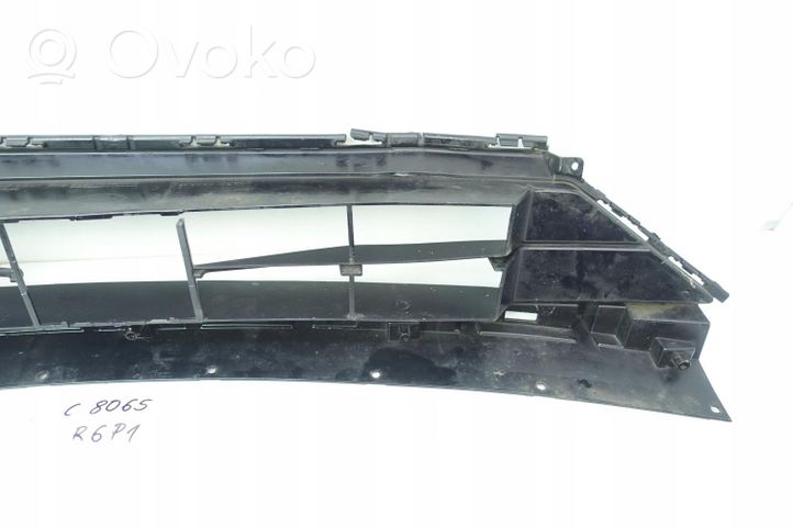 Ford Escort Front bumper lower grill KRATKA ŚRODKOWA ZDERZAKA 