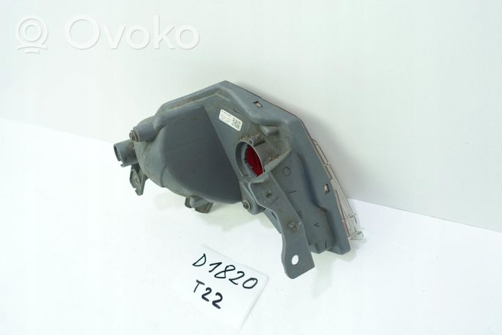 Toyota Avensis T220 Światło przeciwmgłowe przednie 8148042060 HALOGEN PRZECI