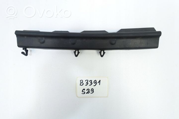 Porsche Cayenne (9PA) Modanatura separatore del paraurti anteriore 7P5129551A