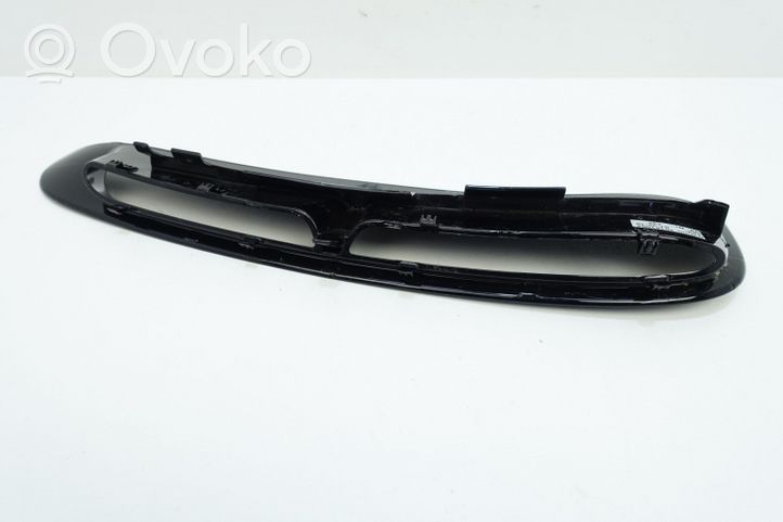 Porsche Panamera (971) Grille d'aile 971854775