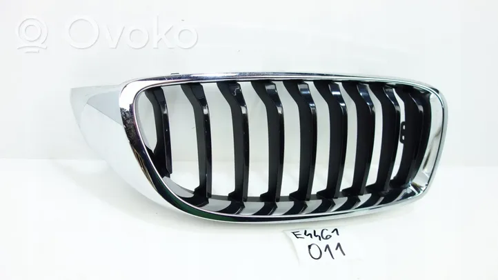 BMW 4 F32 F33 Grille calandre supérieure de pare-chocs avant 7294814