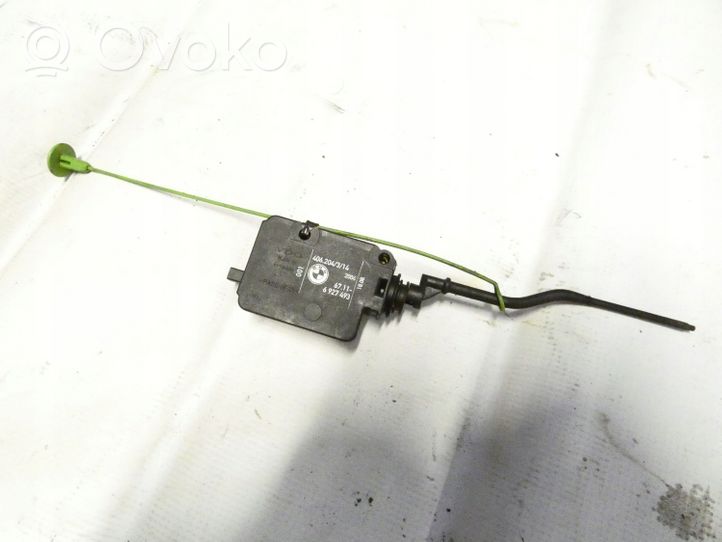 BMW X3 E83 Fuel tank cap lock 6927493