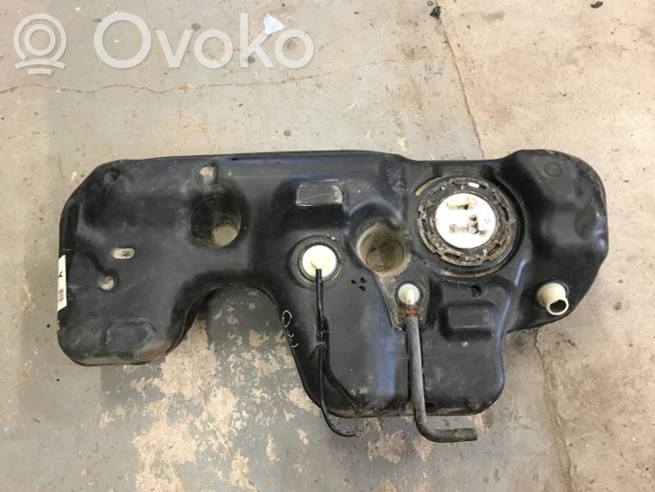 172014EF0A Nissan Qashqai Fuel tank, 20.00 € RRR