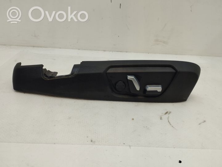 BMW 3 F30 F35 F31 Cornice di rivestimento della regolazione del sedile della portiera anteriore 9382432