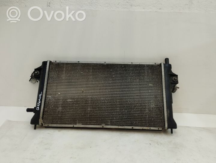 Mitsubishi Outlander Jäähdyttimen lauhdutin 32905A898