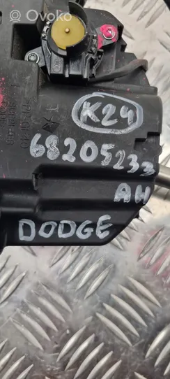 Dodge Charger Vaihteenvalitsimen verhoilu 68205233AH