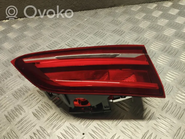 BMW X1 F48 F49 Takaluukun takavalot 2760686-01