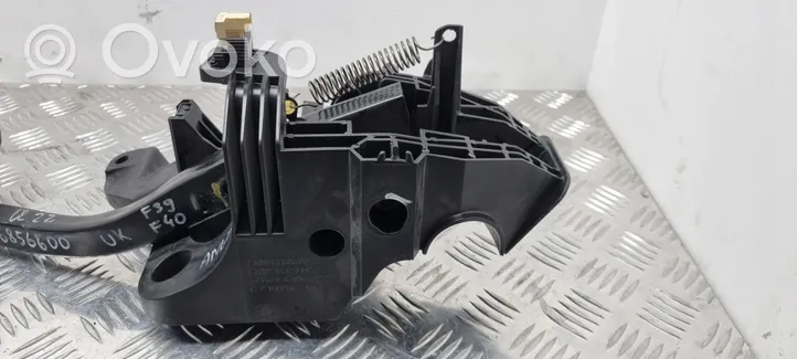 BMW X2 F39 Pedal assembly 6856600